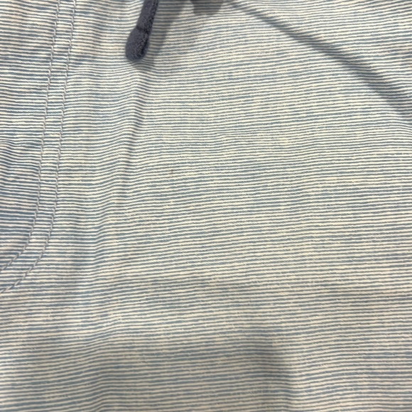 Men’s Izod Shorts - Picture 5 of 5